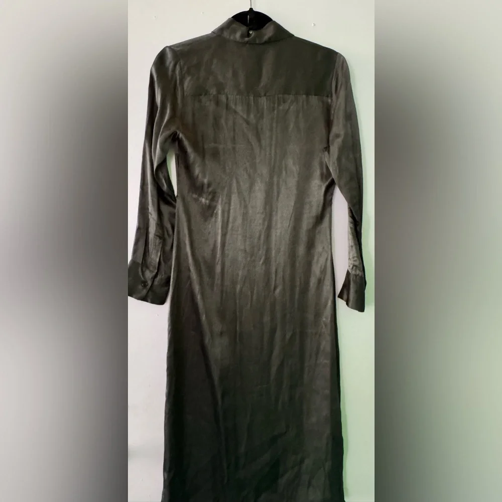 Elegant dark green Button-Up Dress Zara size small - Picture 3 of 3